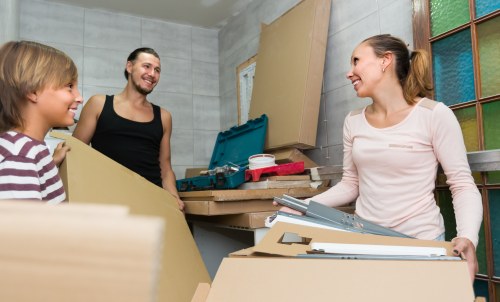 Moving van service in Coulsdon for home and business relocations