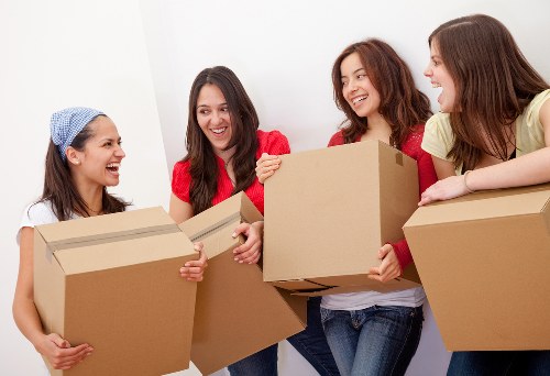 Local moving truck for furniture transport in Coulsdon