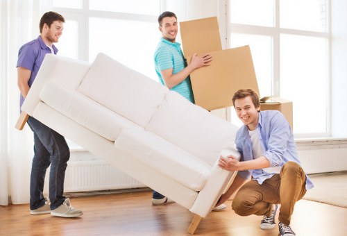 Local van transport for furniture and boxes in Coulsdon