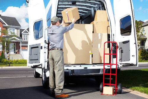 Moving service for homes and flats in Coulsdon