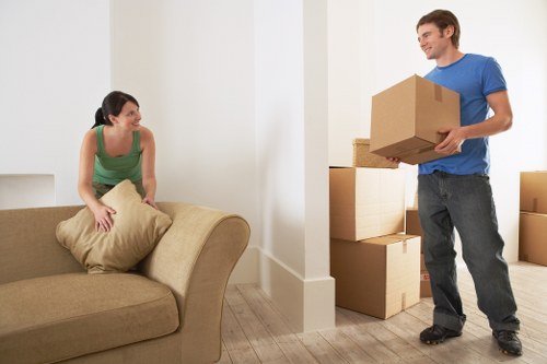 Packing and loading service for a house move in Coulsdon